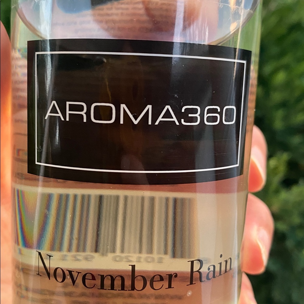 New sealed Aroma 360 16.9oz/ 500ml Oil November Rain Fragrance Oil - Picture 7 of 8